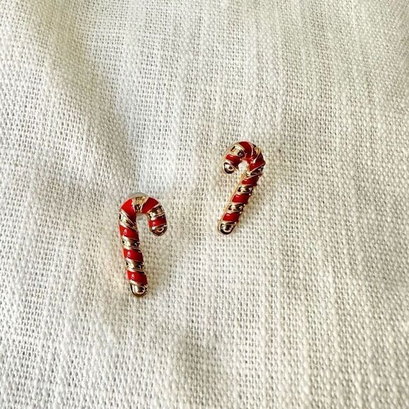 Cute Red and gold candy cane Christmas stud earrings - Picture 1 of 2